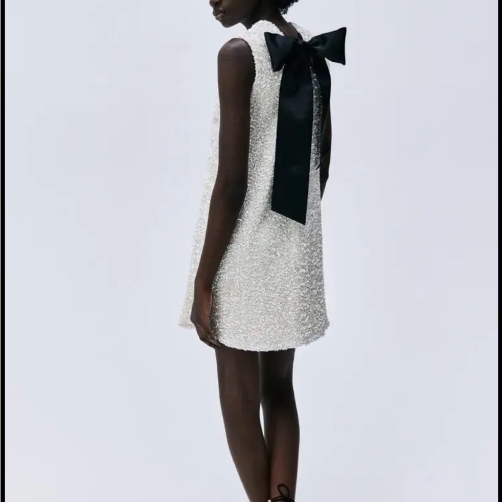 H&M Women’s Viral Sequin White Dress with Black Bow Dress XS NWOT